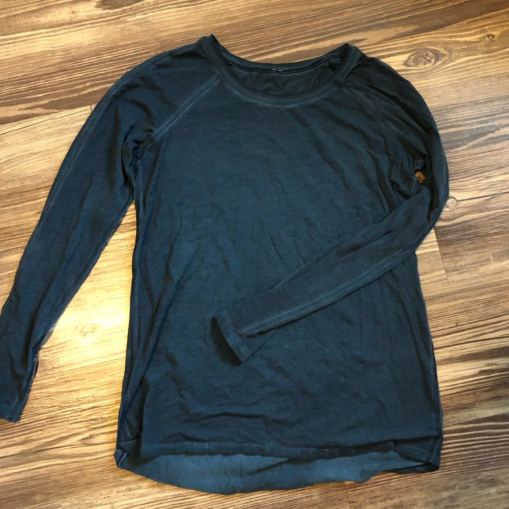 Lululemon long sleeve!
